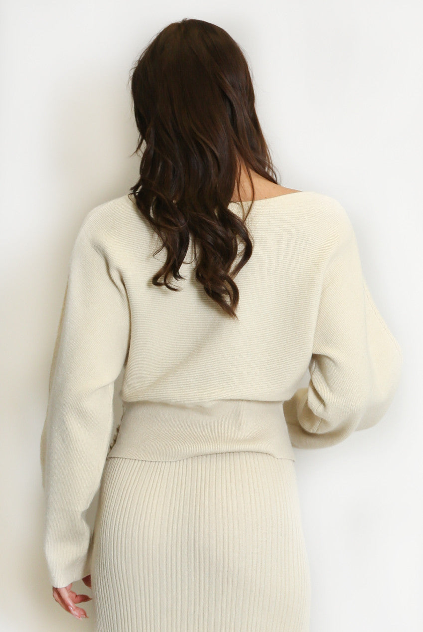Janine Scoop Neck Jumper In Beige